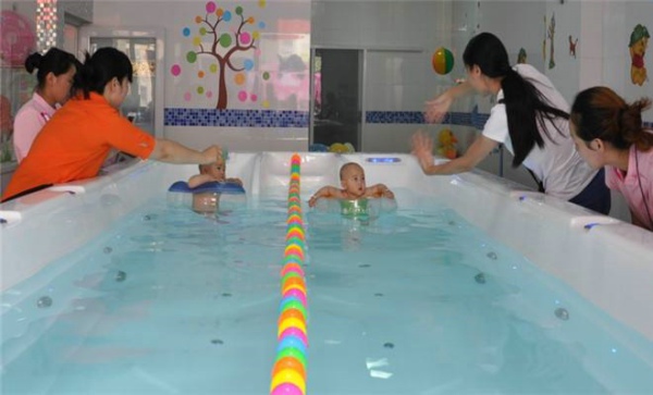 嬰兒游泳多久一次合適？