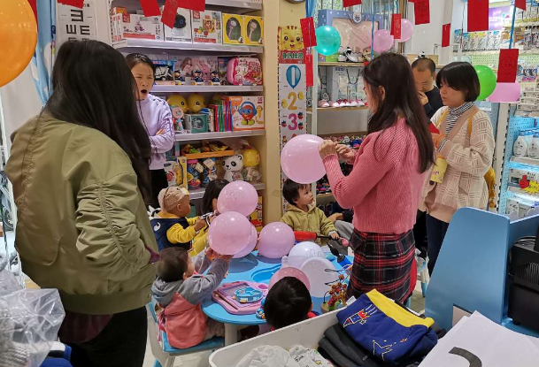 想開一家嬰兒用品店