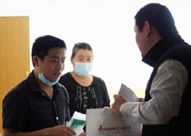 愛親母嬰關(guān)注“換肝救子”家庭