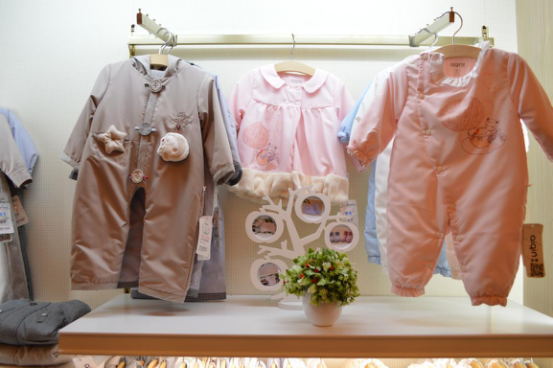 母嬰品牌加盟店