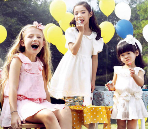 我國的童裝市場規(guī)模不斷壯大