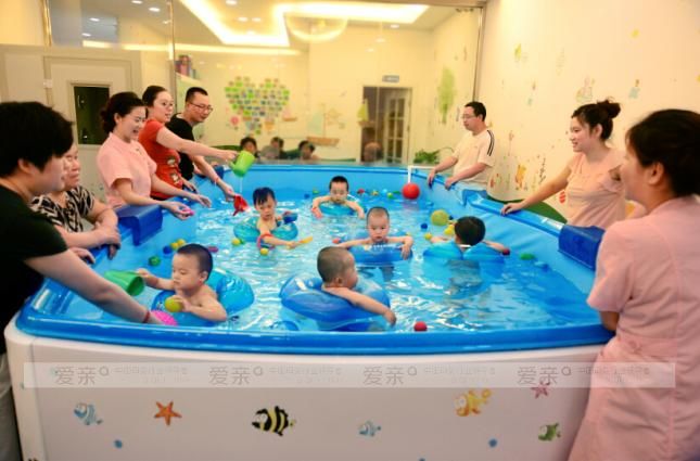 嬰兒游泳館加盟