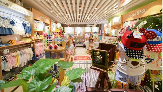 母嬰實(shí)體店成為年輕媽媽購買東西不可或缺的渠道