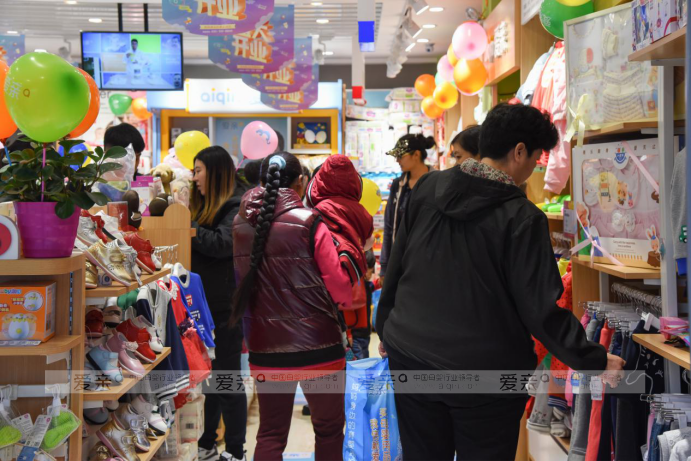 農(nóng)民工也能開(kāi)母嬰用品加盟店，而且賺翻了