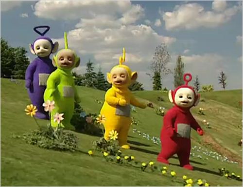 愛親母嬰與英國BBC公司達成戰(zhàn)略合作，擁有英國BBC電視臺耗資3.75億打造的《天線寶寶》、《小鳥3號》、《小豬威比》、《布魯精靈》等四大動漫品牌旗下衍生商品的開發(fā)和中國總經銷權