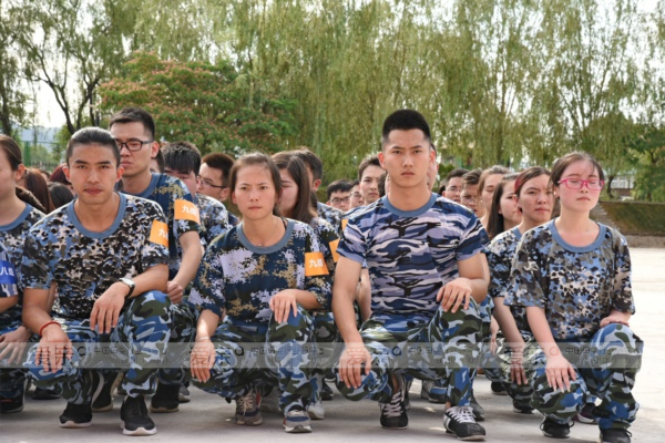 愛親母嬰2017年度營運中心鐵軍特訓營完美收官