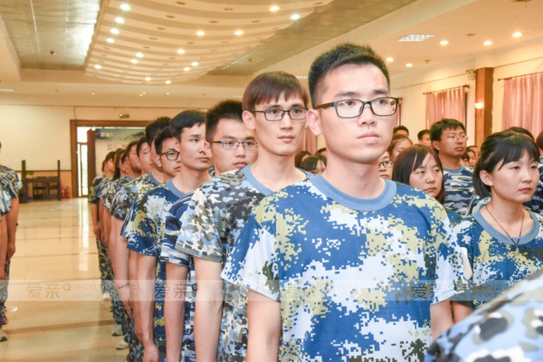 愛親母嬰2017年度營運中心鐵軍特訓營完美收官