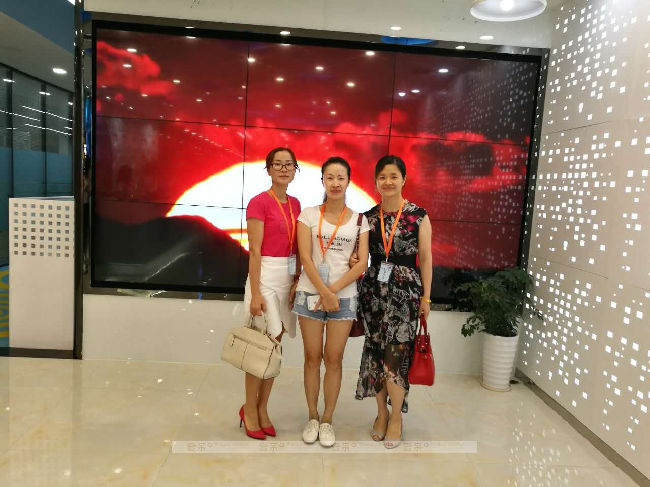 熱烈慶祝廣西河池蒙女士加盟愛親母嬰！預(yù)祝生意興??！