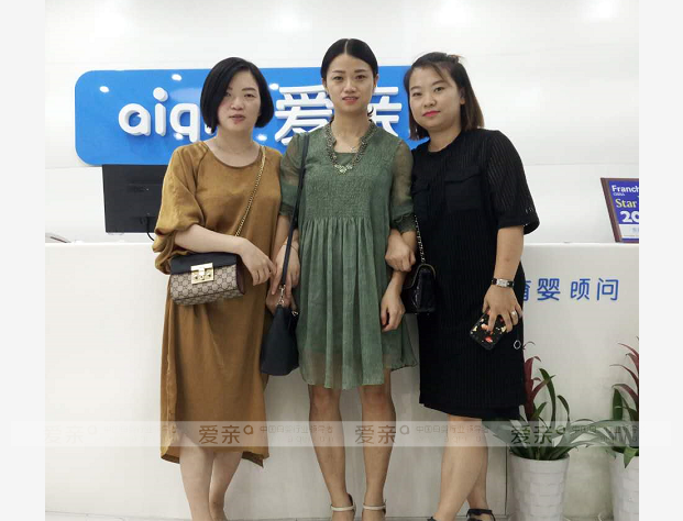  熱烈慶祝湖北武漢陳女士加盟愛親母嬰！預(yù)祝生意興隆！