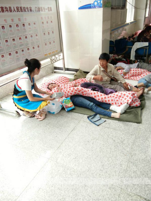 門店為災民提供免費嬰幼兒用品