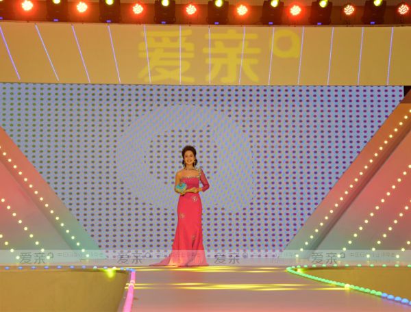 愛(ài)親母嬰2018春夏服紡新品發(fā)布會(huì)隆重開(kāi)幕