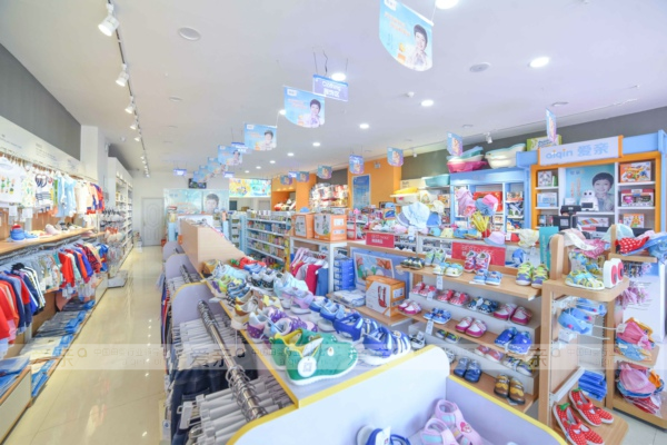 凈化市場(chǎng) 維護(hù)品牌——愛親母嬰嚴(yán)打門店外采現(xiàn)象