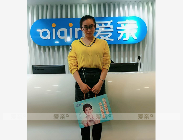 熱烈慶祝江蘇何女士加盟愛親母嬰！預祝生意興??！