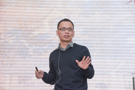 又一城董事長(zhǎng)兼CEO蔡總現(xiàn)場(chǎng)分享新零售知識(shí)