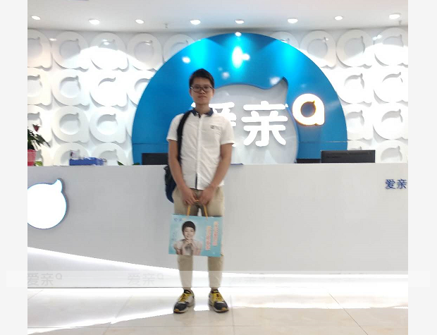 熱烈慶祝廣東陳先生加盟愛(ài)親母嬰！預(yù)祝生意興??！