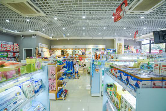 嬰兒用品連鎖店