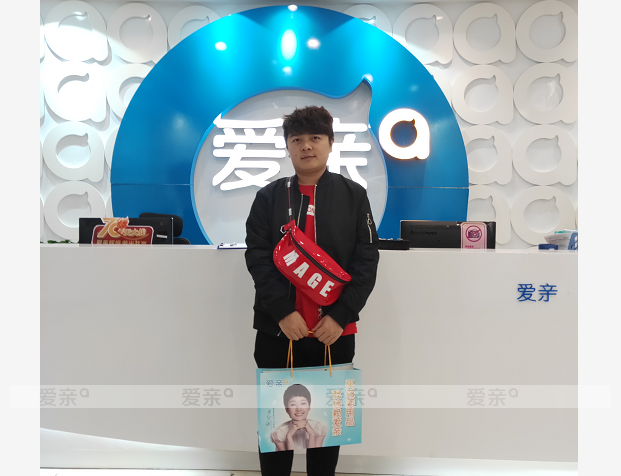 熱烈慶祝湖南吳先生加盟愛(ài)親母嬰！預(yù)祝生意興??！